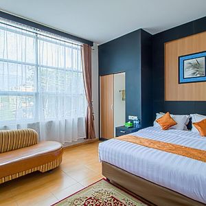 Grand Aceh Hotel